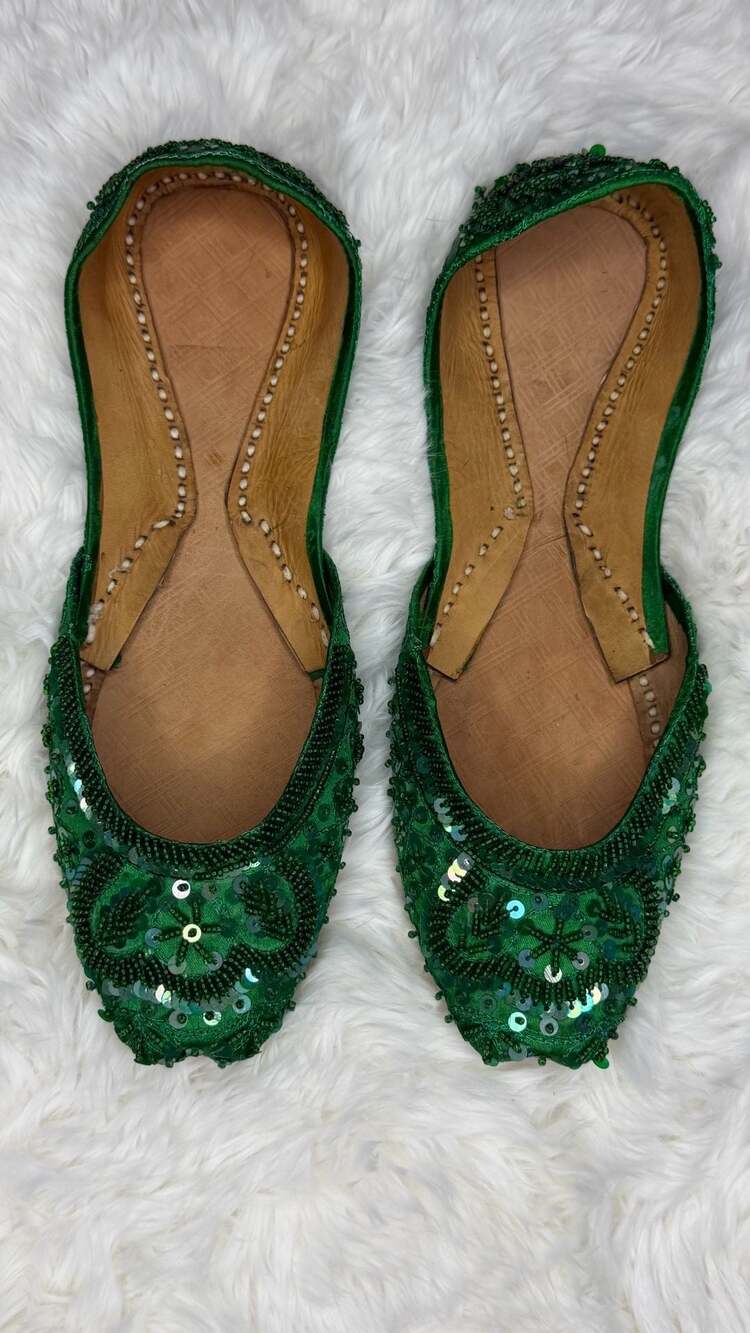 Handmade Jutti Khussa Size 8 Green Sequin Beaded Ethnic Shoes